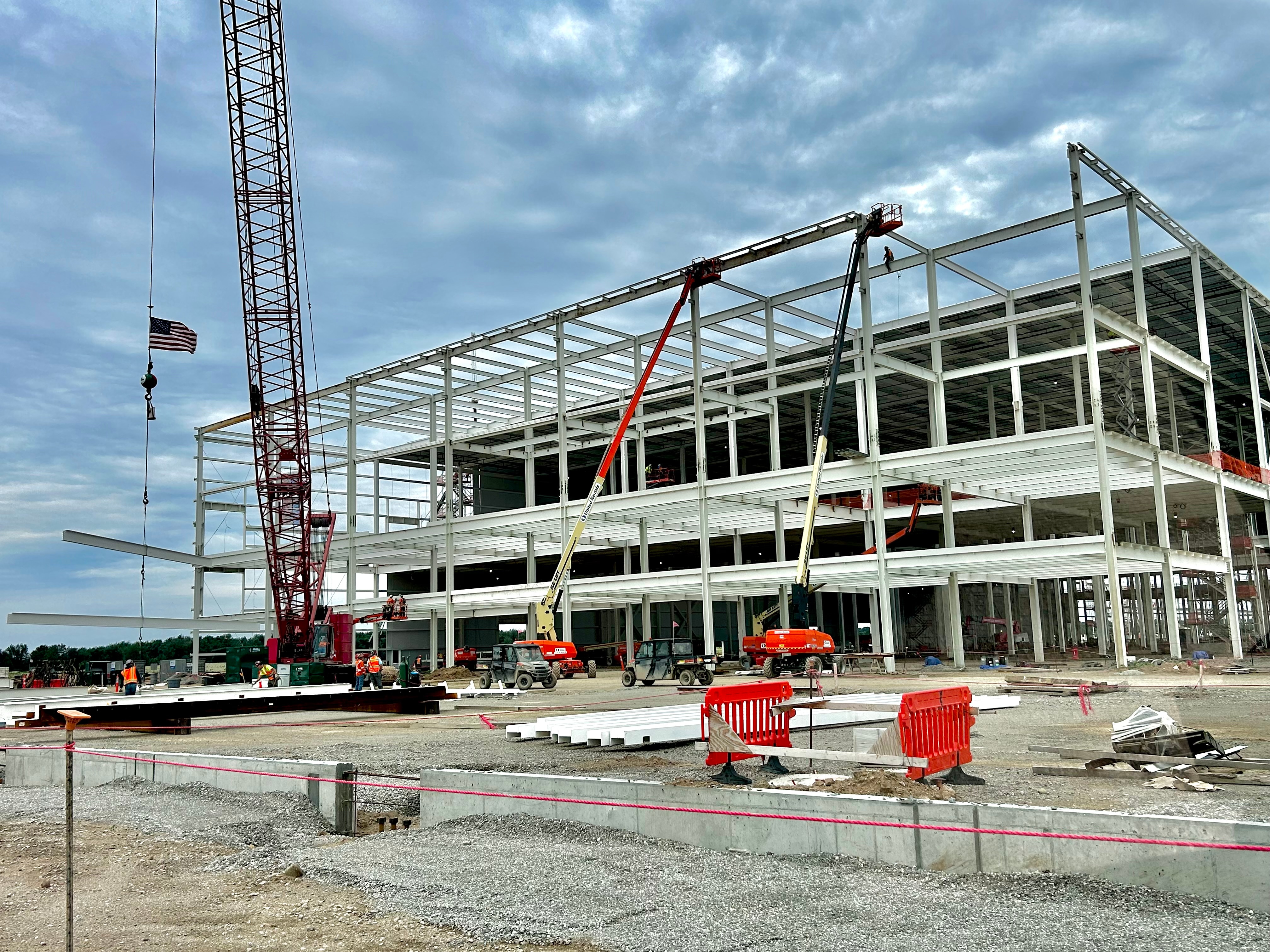This image shows steel being erected on the cell plant of BlueOval Battery Park Michigan in late June 2024. Courtesy Walbridge.